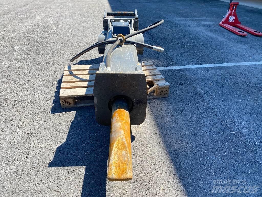 CASE CB370S Hydrauliske hammere