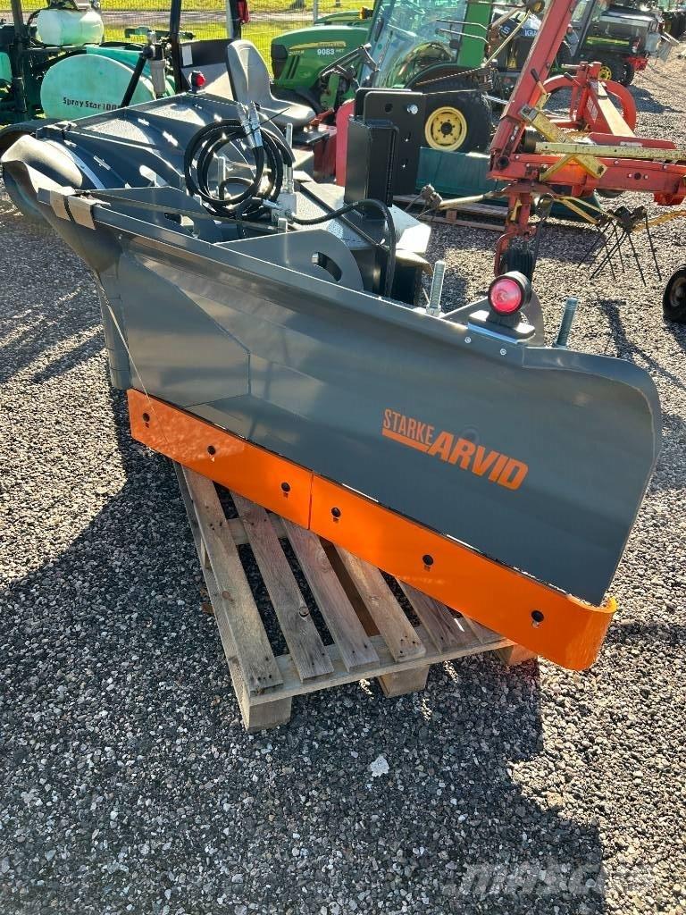 Fjärås 325 vikplog Tråkkemaskiner