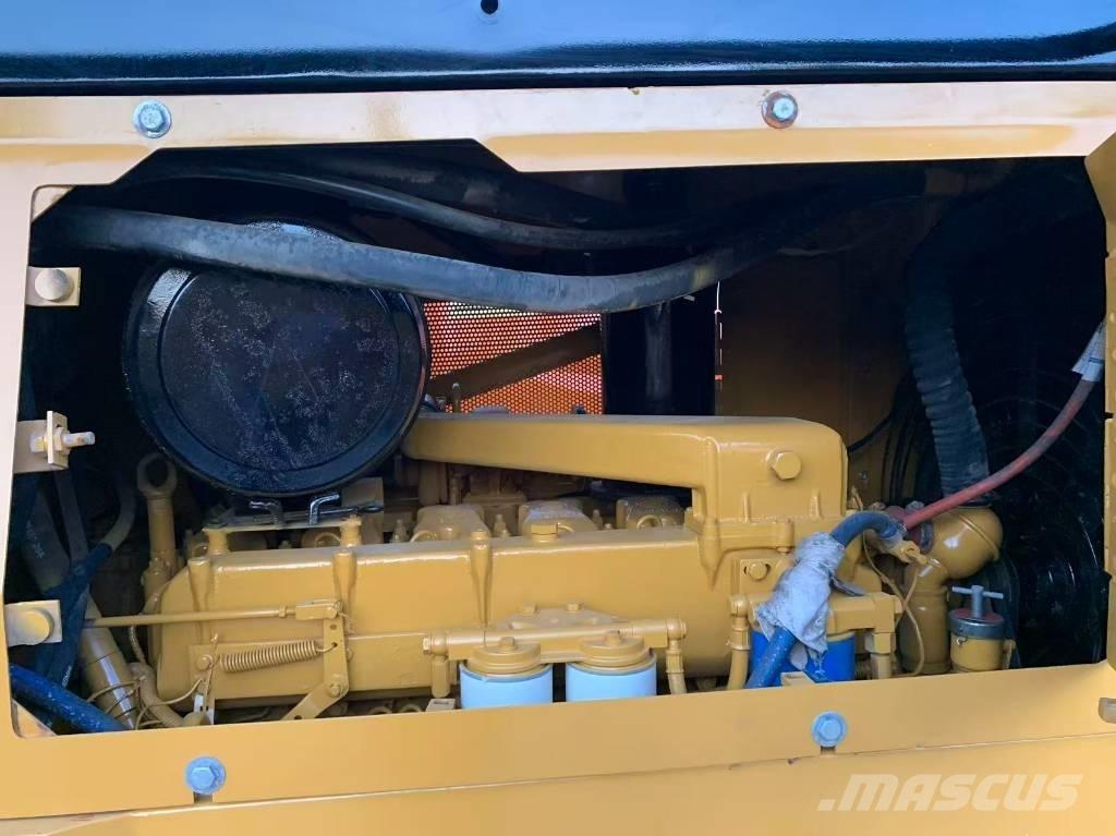 CAT D 6 G Dozere Beltegående