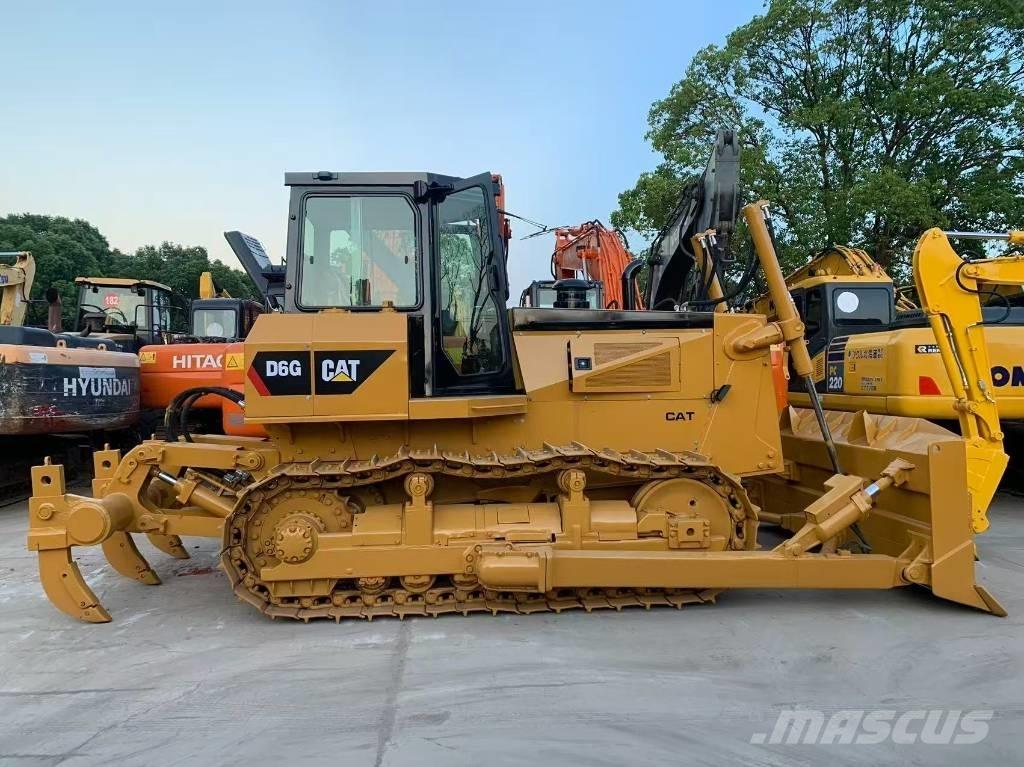 CAT D 6 G Dozere Beltegående