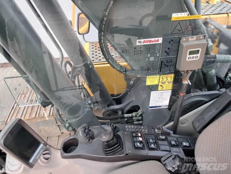 Volvo EC 220 DL Beltegraver