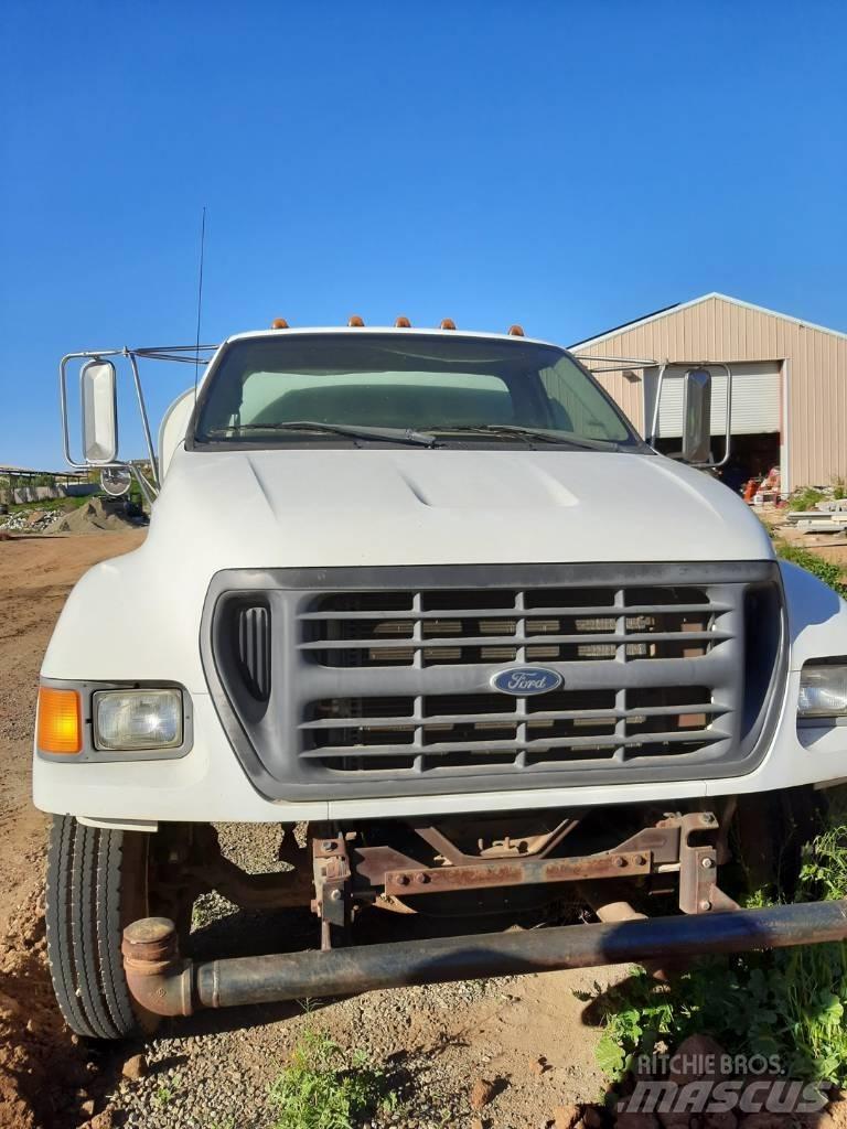 Ford F 750 Vanningsvogn for støvdemping