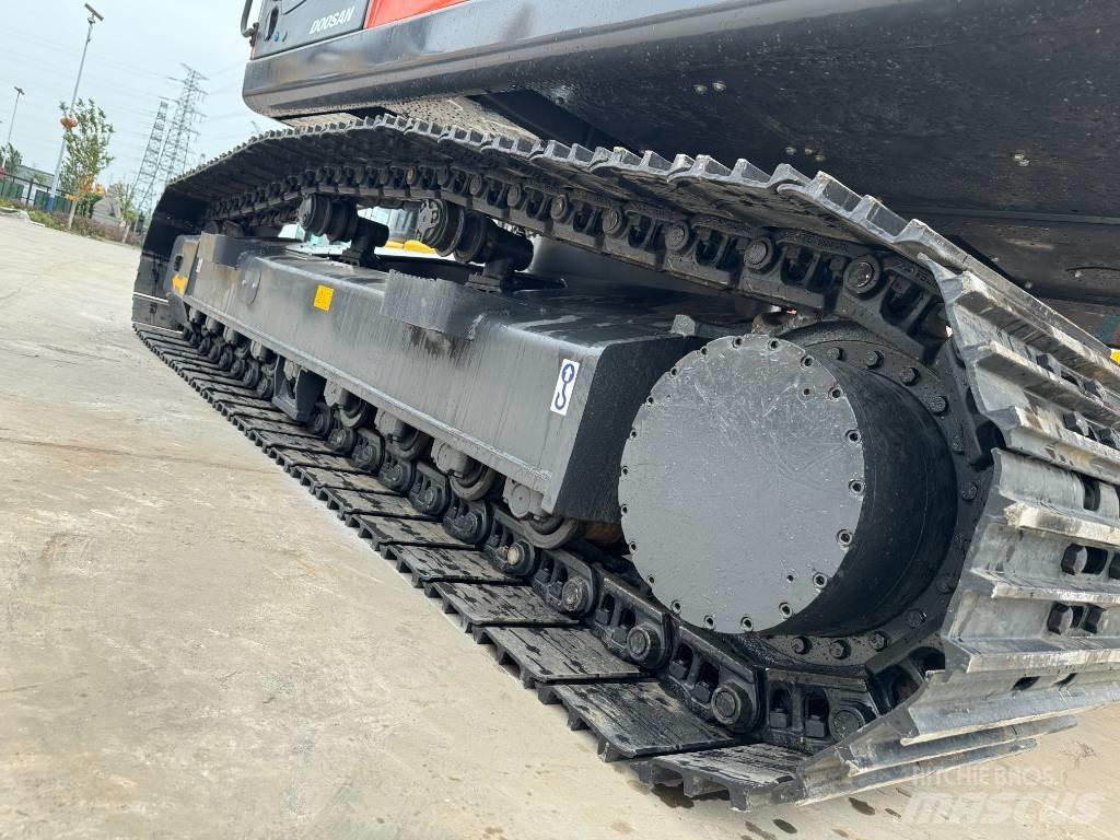 Doosan DX 225 LC-9C Beltegraver