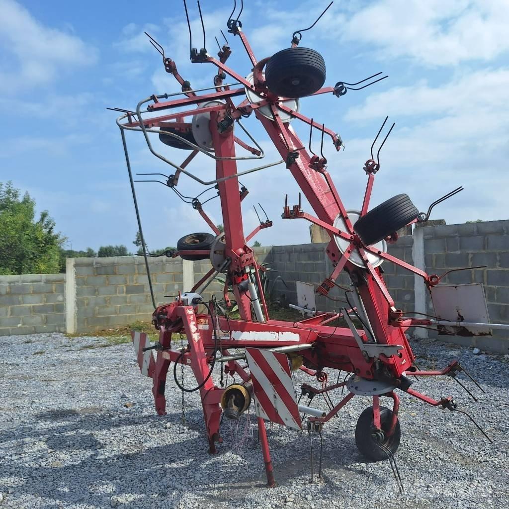 Kverneland Z765 Raker og høyvendere