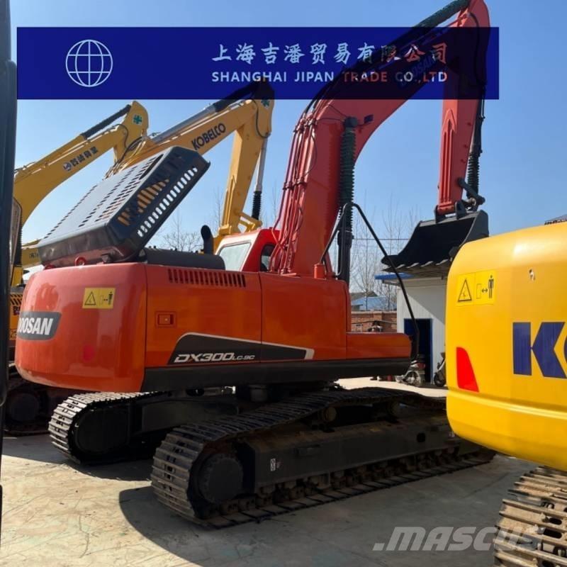 Doosan DX 300 Beltegraver