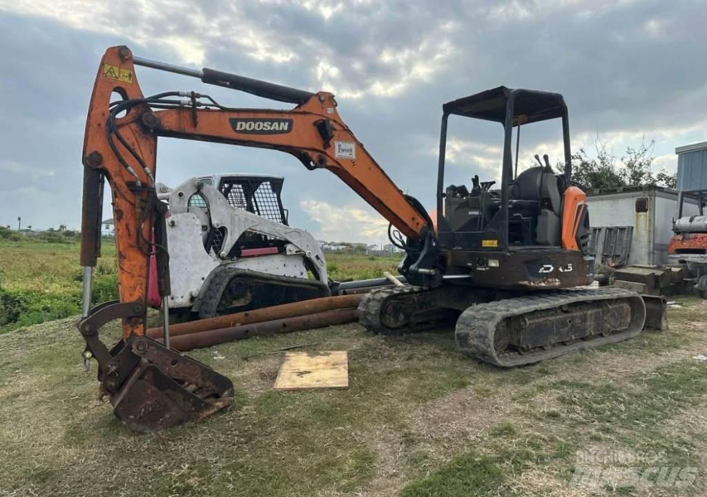 Doosan DX50 Beltegraver