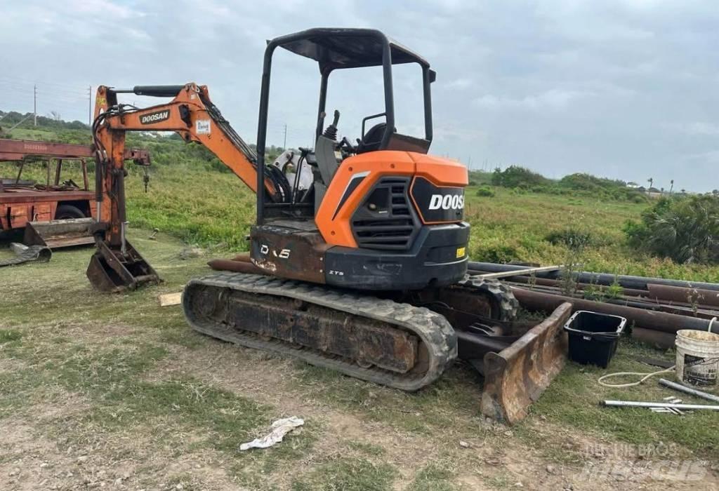 Doosan DX50 Beltegraver