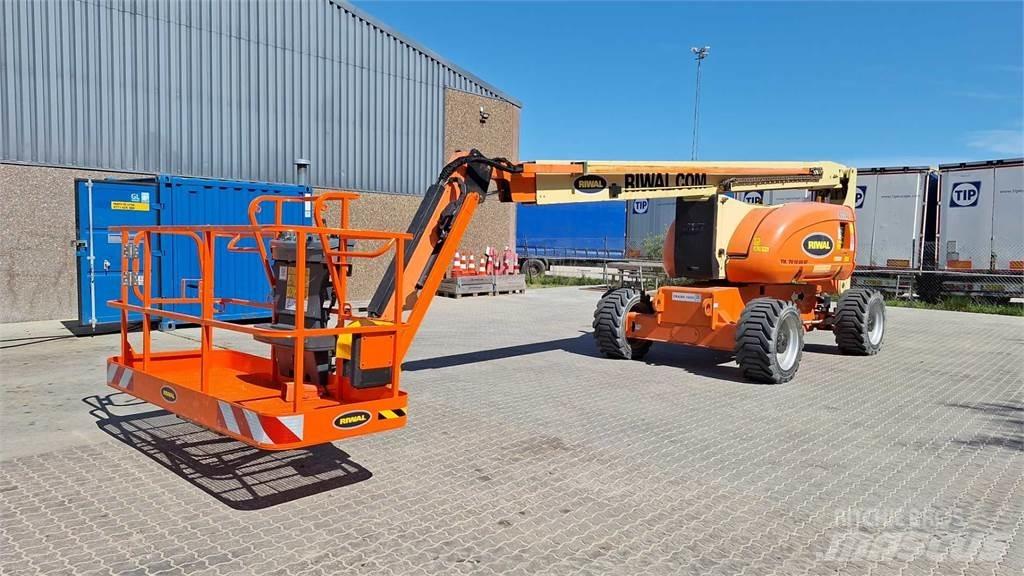 JLG 800AJG Leddede bomlifter