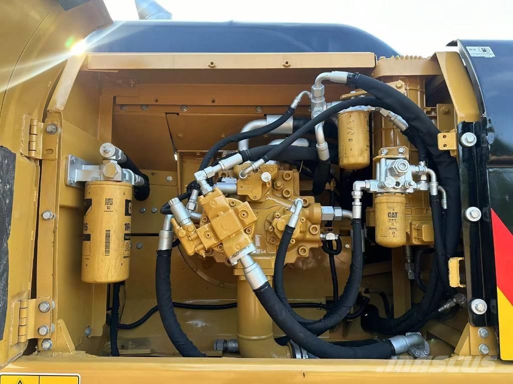 CAT 330 D Beltegraver