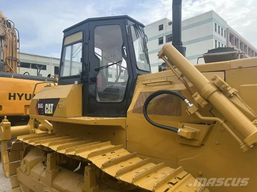 CAT D 6 G Dozere Beltegående