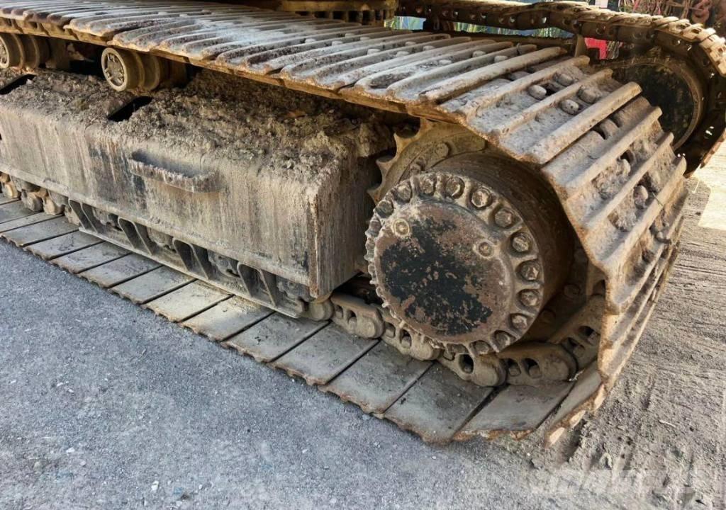 CAT 330 D L Beltegraver