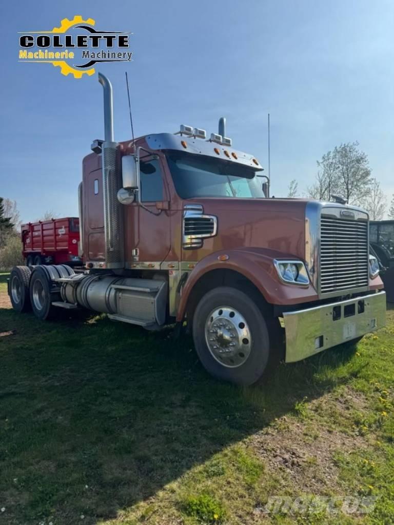 Freightliner 122 SD Trekkvogner