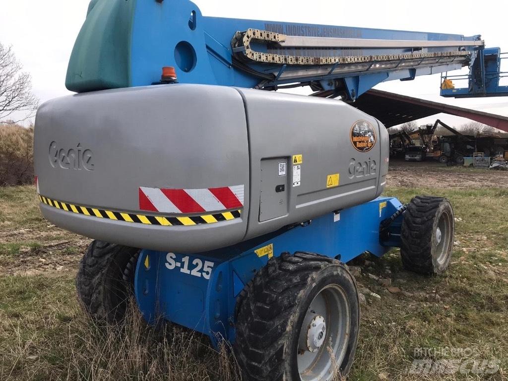 Genie S 125 Teleskop bomlifter