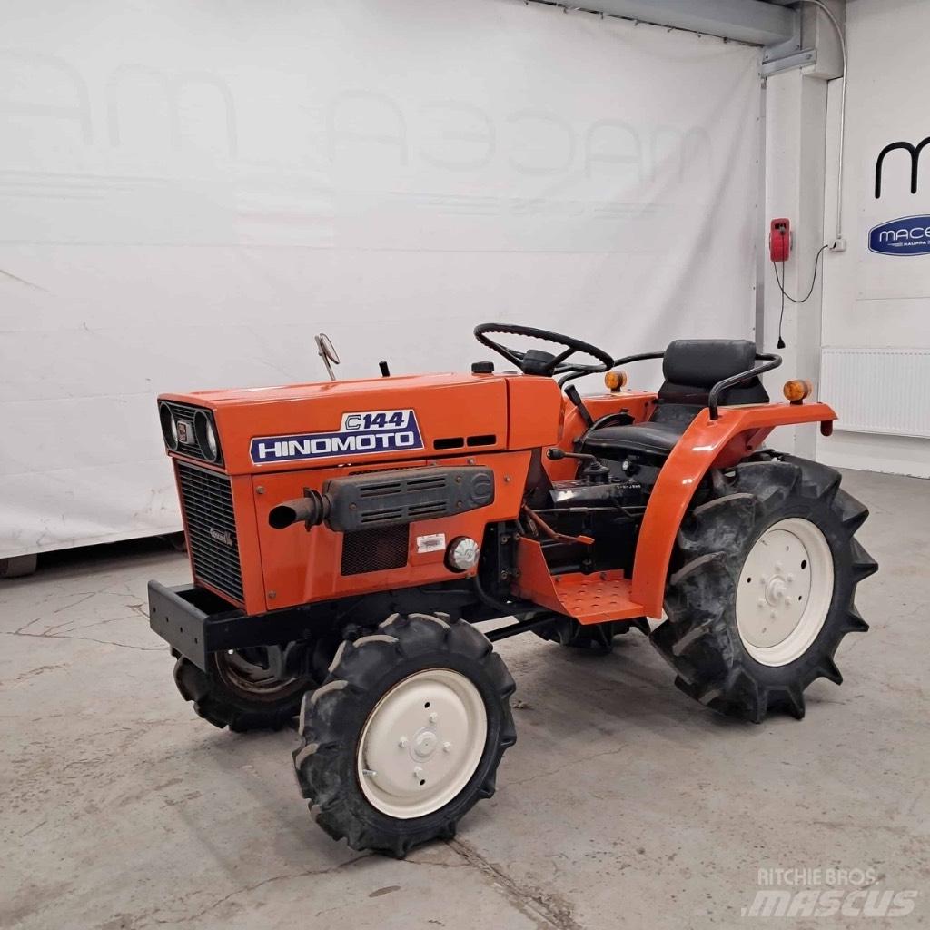 Hinomoto C 144 Traktorer