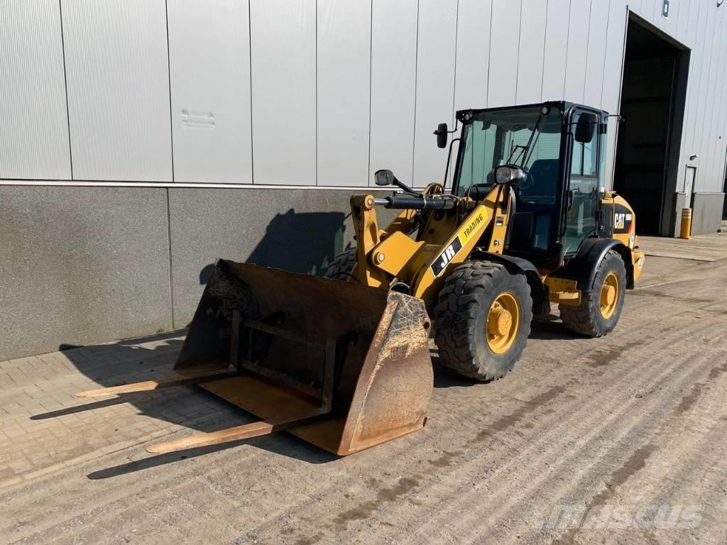 CAT 906 Hjullastere