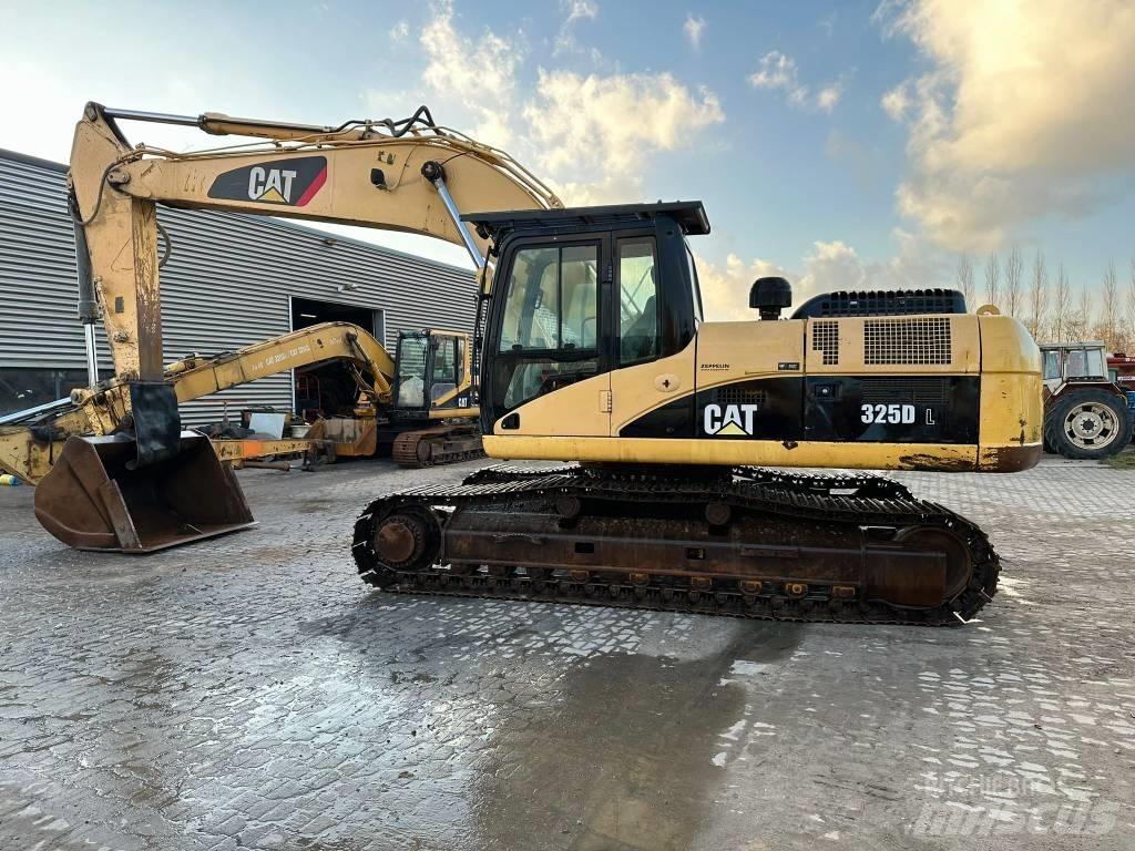 CAT 325DL Beltegraver