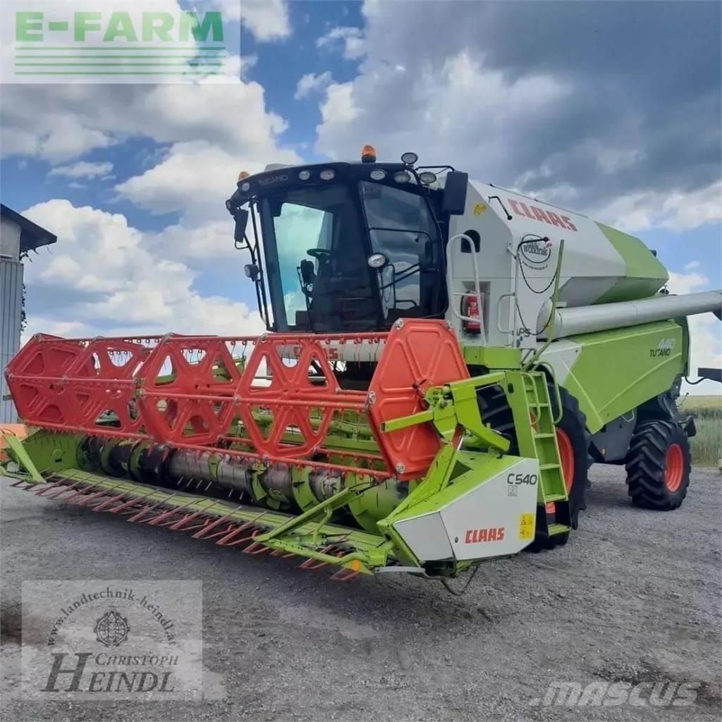 CLAAS tucano 440 Skurtreskere