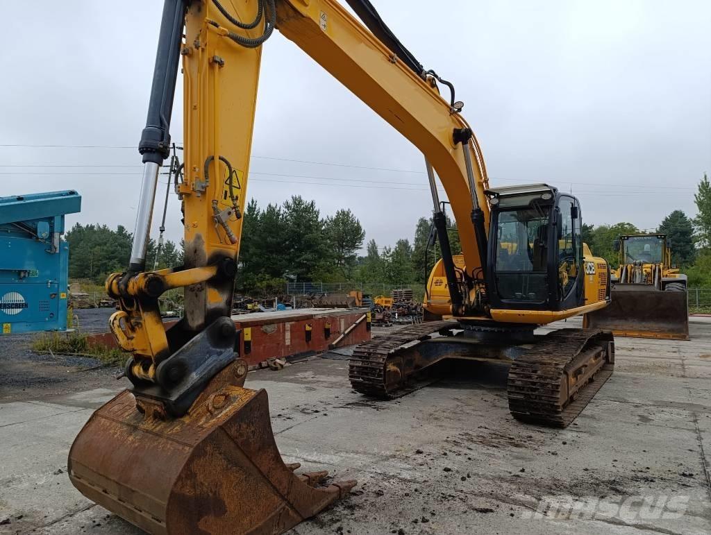 JCB JS 260 LC Beltegraver