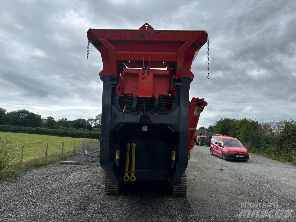 Sandvik QJ 241 Mobile knuseverk