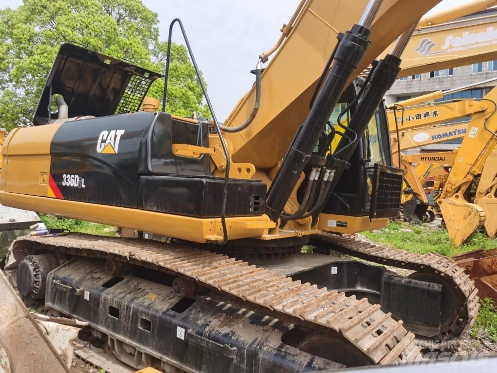 CAT 336 D2 Beltegraver