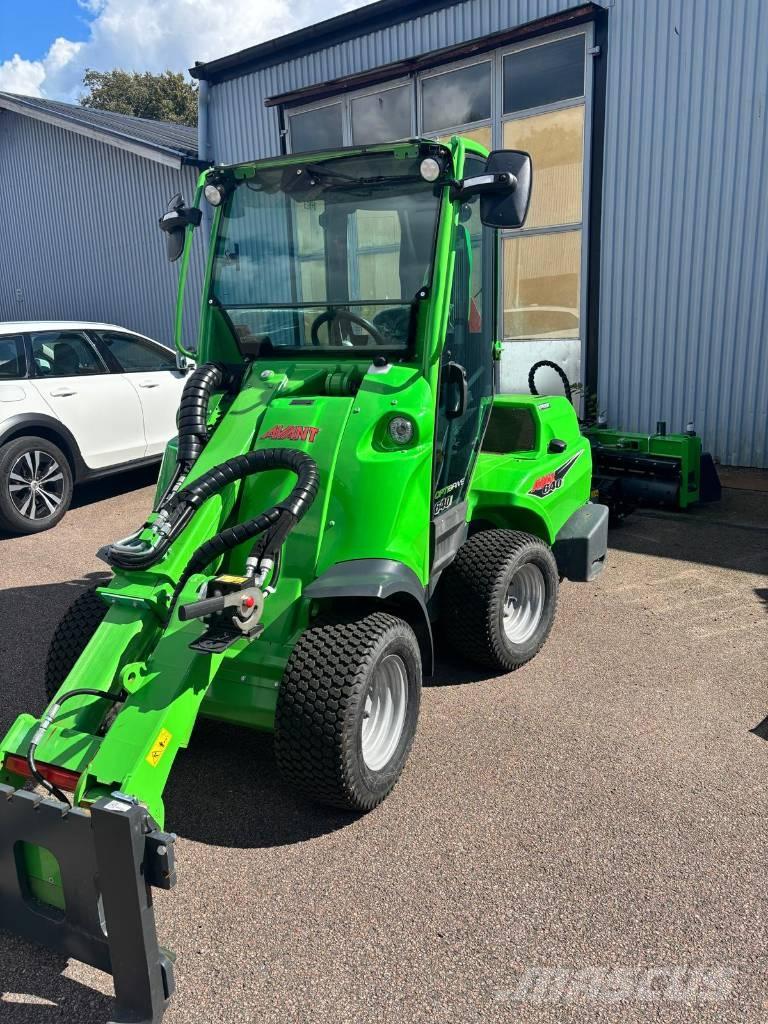 Avant 640i Kompaktlastere