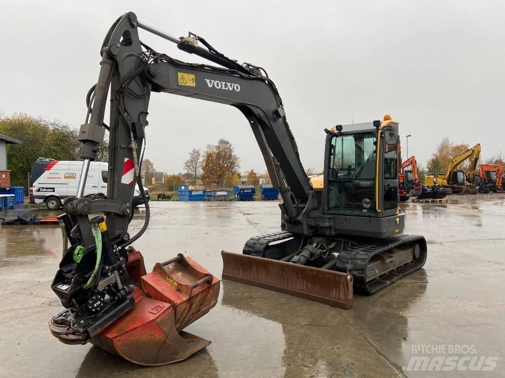 Volvo ECR 88 D / Eslöv Midigravere 7 - 12t