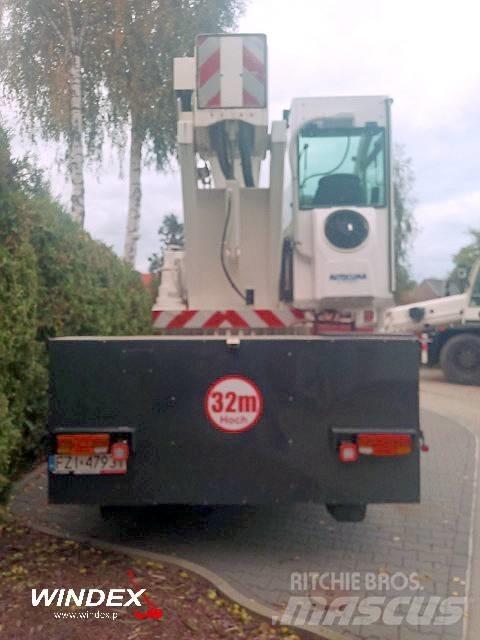 Wumag WT 320 Bilmontert lift