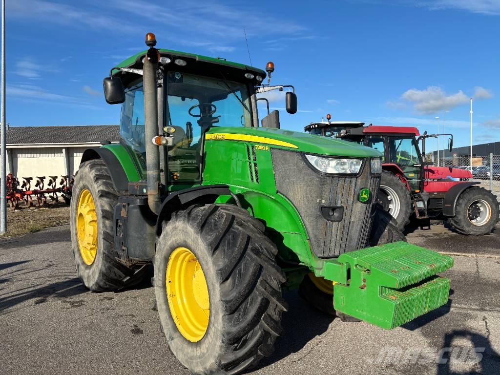 John Deere 7260 R Traktorer