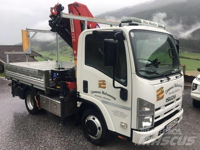 Isuzu N2 mit HMF 910 Kranbil