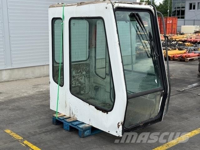 Liebherr CAB SERIE B Førerhus og Interiør