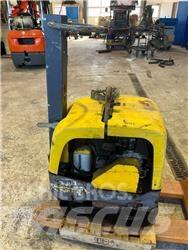 Atlas Copco LG 300 Hjullaster til komprimering