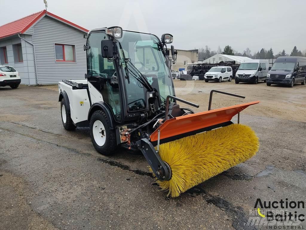 Multihog CX75 Feiemaskiner