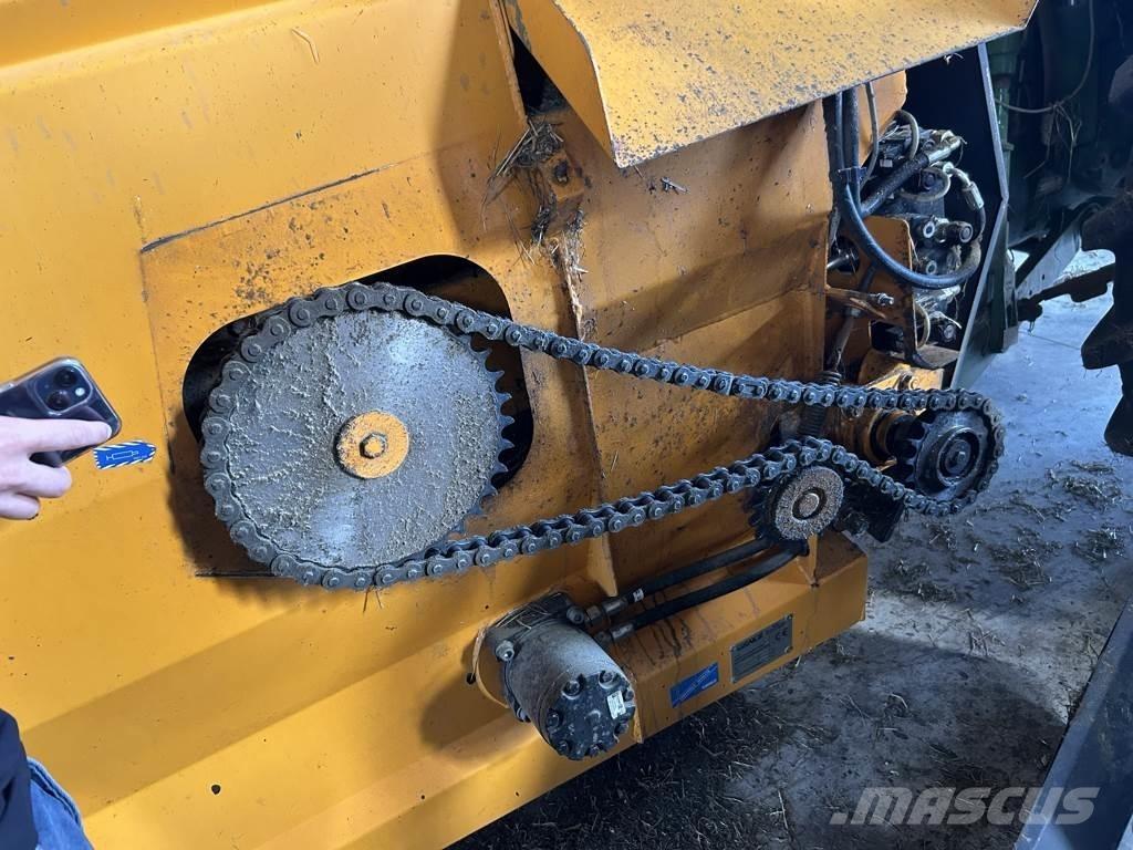 Belair G Rundballerivere, -kuttere og -utpakkere