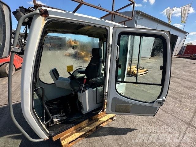 Liebherr R 914 C CAB Førerhus og Interiør