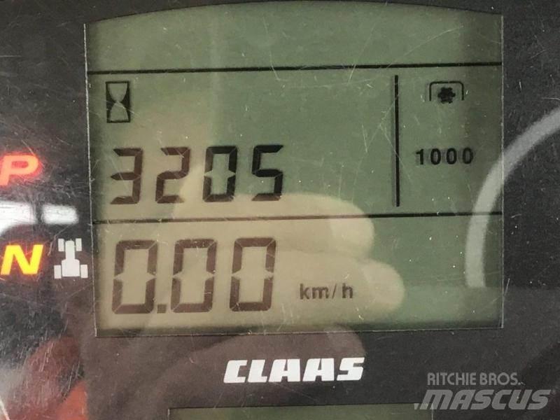CLAAS AXION 850 Traktorer