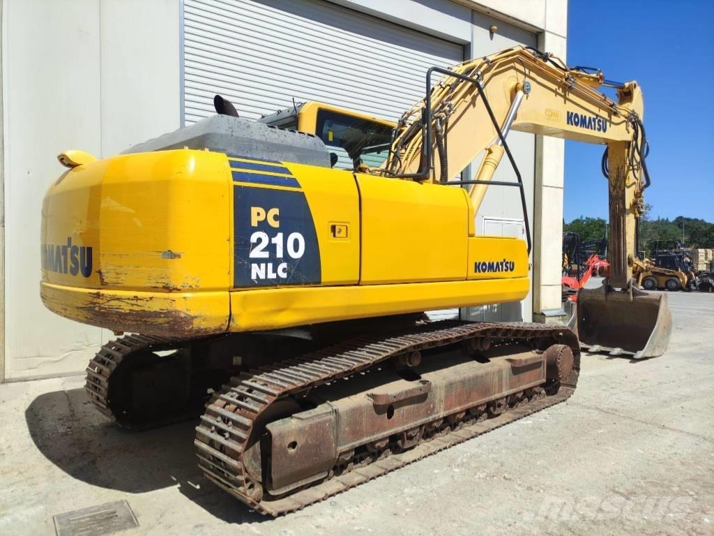 Komatsu PC 210 NLC-8 Beltegraver