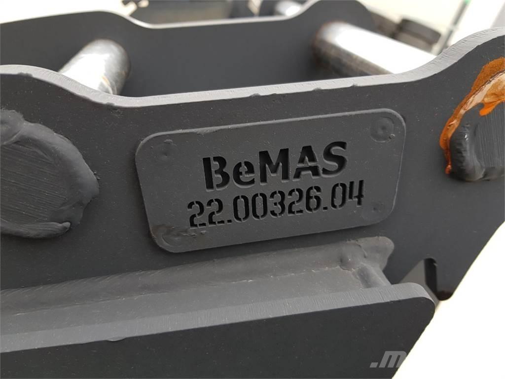  Bemas TL 300 SW010 Traktorgravere