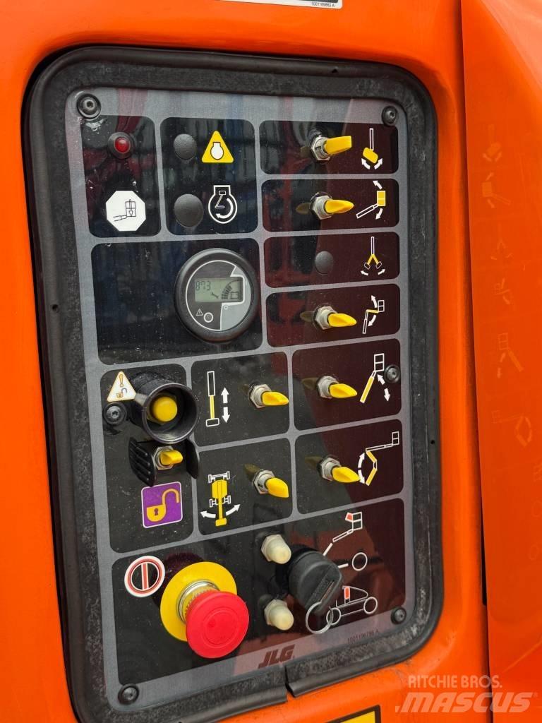 JLG E 450 AJ Leddede bomlifter