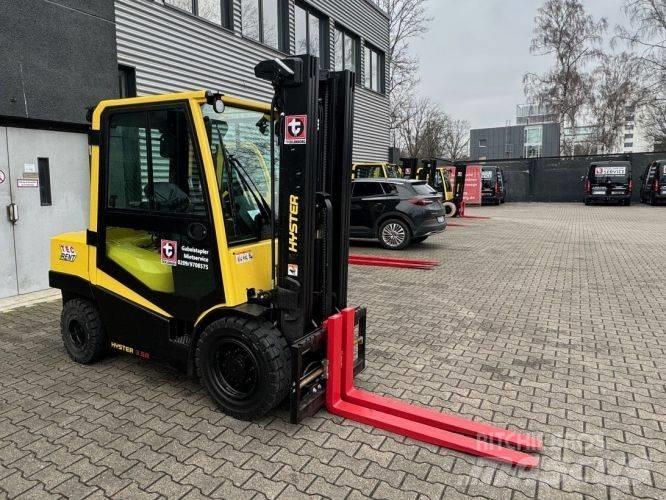 Hyster H3.5A Diesel Trucker