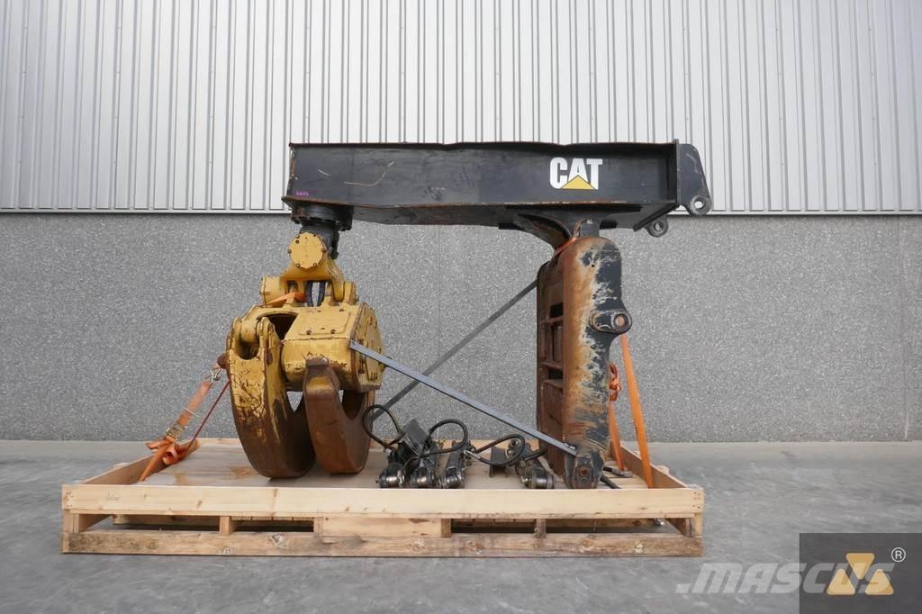 CAT 525D Grapple Transport - Annet