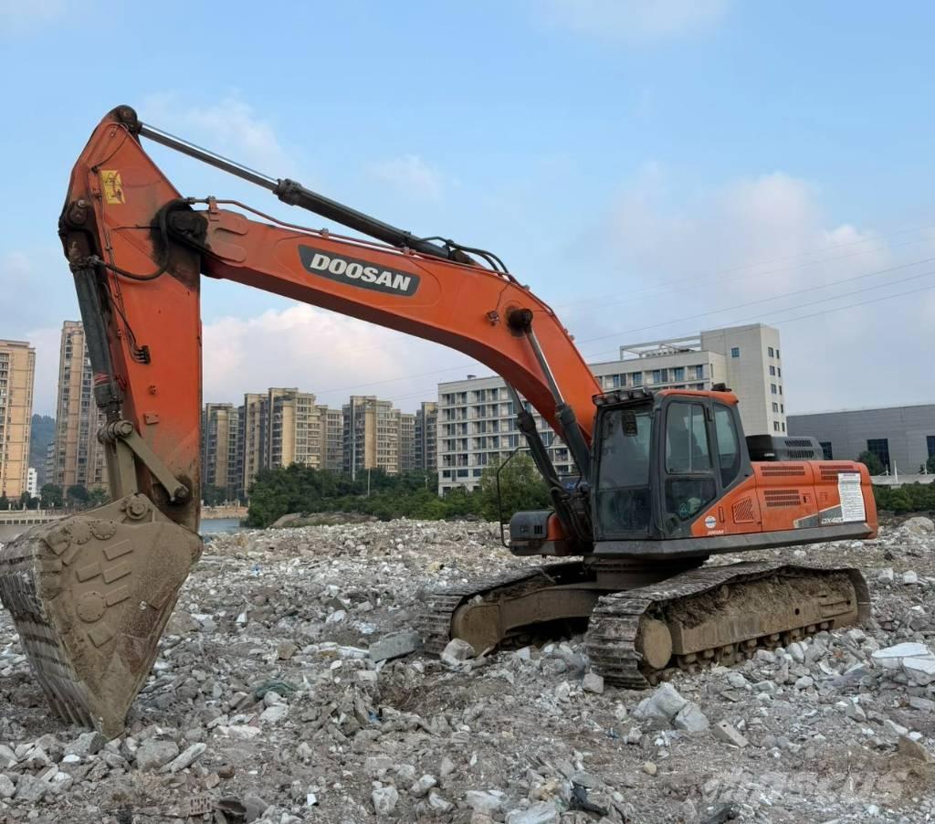 Doosan DX380LC-9C Beltegraver