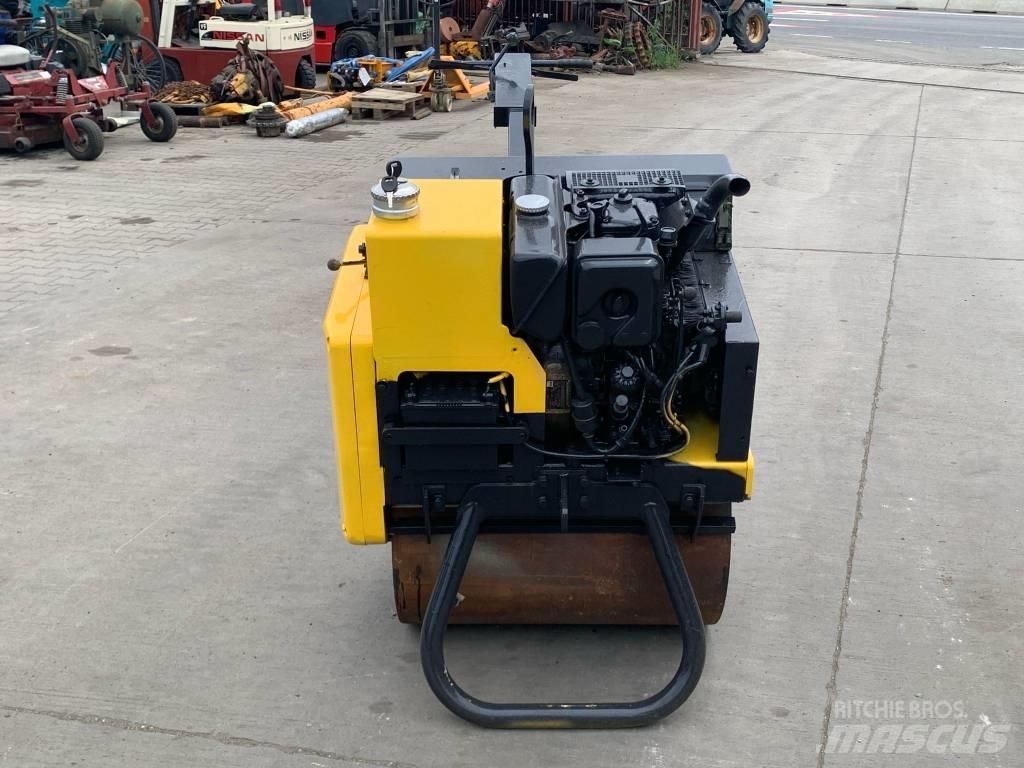 Mecalac MBR 71 Slepe Valser