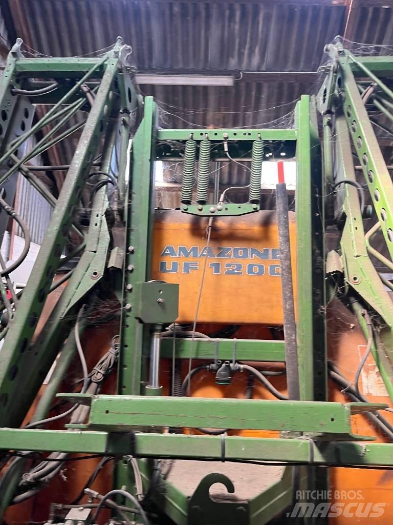 Amazone UF 1200 3-punktmonterte Sprøyter