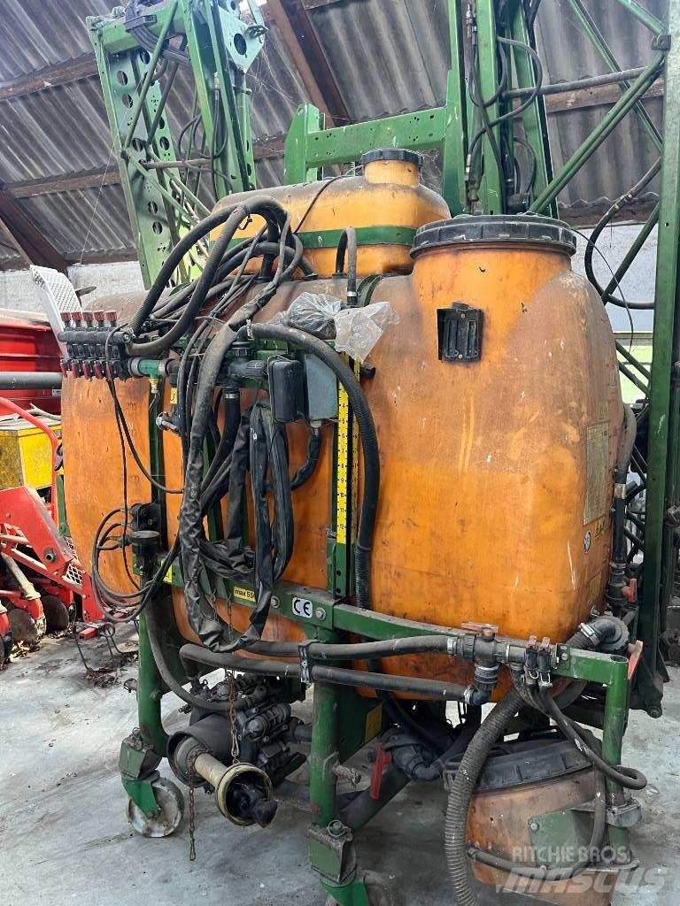 Amazone UF 1200 3-punktmonterte Sprøyter