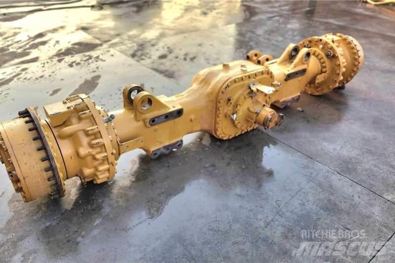 CAT 745C axle Andre lastebiler