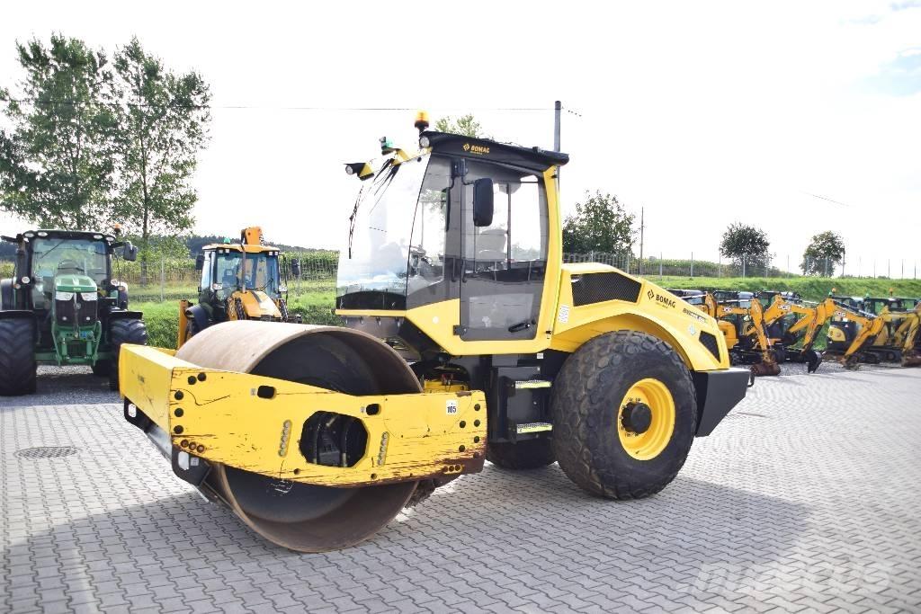 Bomag BW 213 DH Valsetog