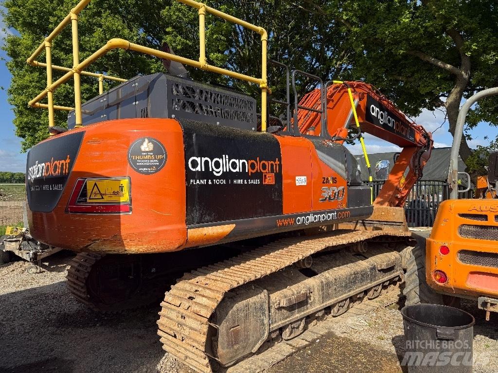 Hitachi ZX 300 LC-7 Beltegraver