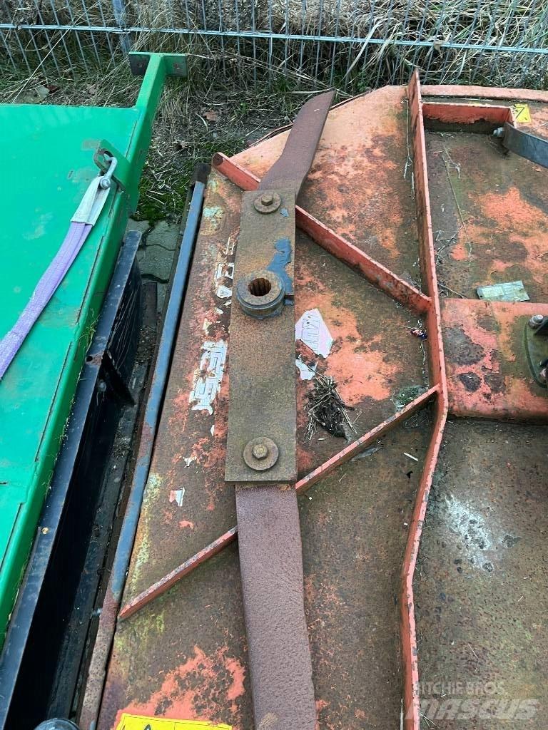 Kuhn BAV 1550 Slåmaskiner