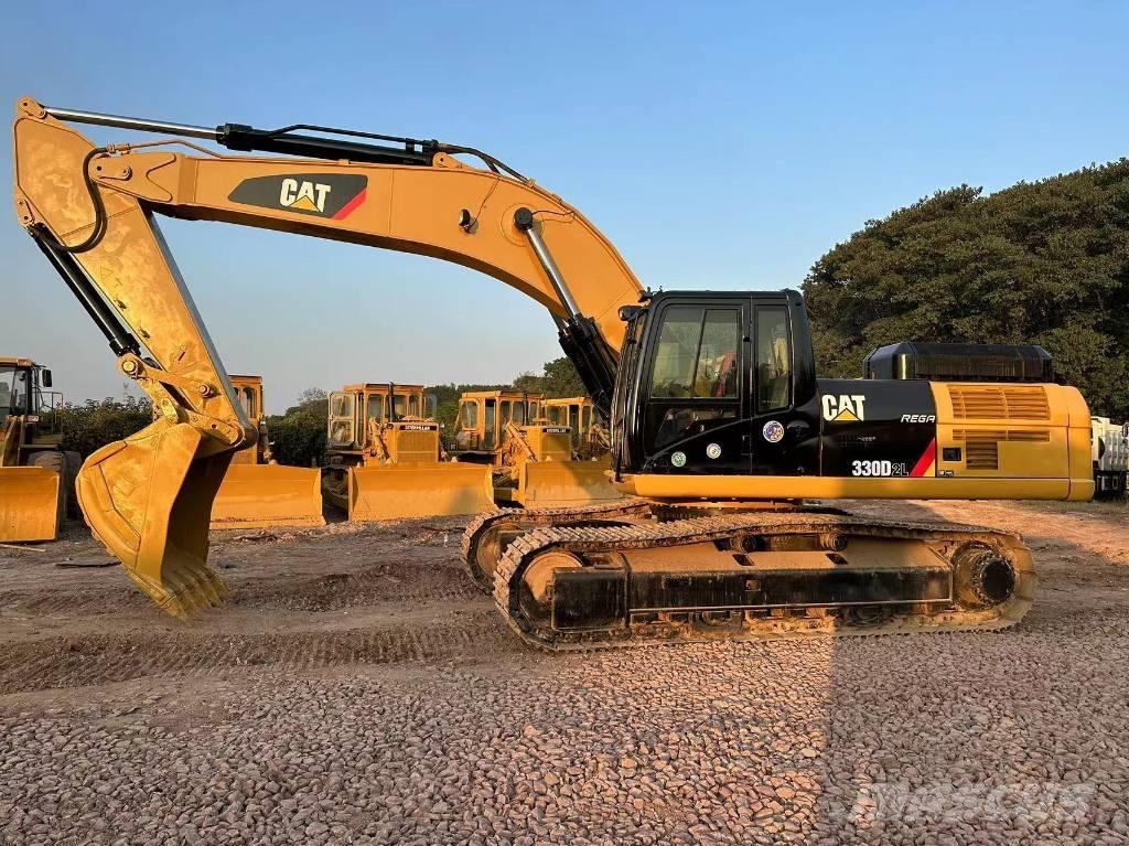 CAT 330 D L Beltegraver