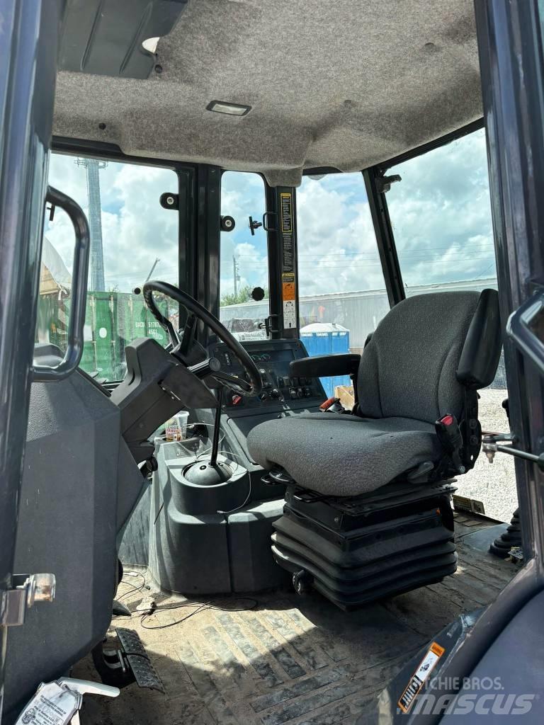 DEERE 310L EP Traktorgravere